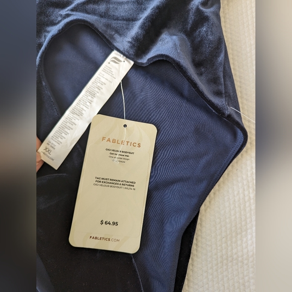 Fabletics Gigi velour bodysuit Blue Size 2XL. - Picture 7 of 7